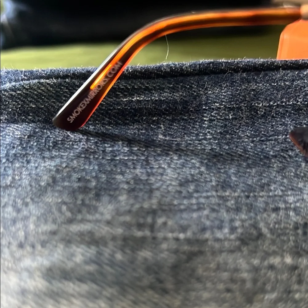 Smoke & Mirrors Fortunate Son Aviator Sunglasses - Picture 3 of 4